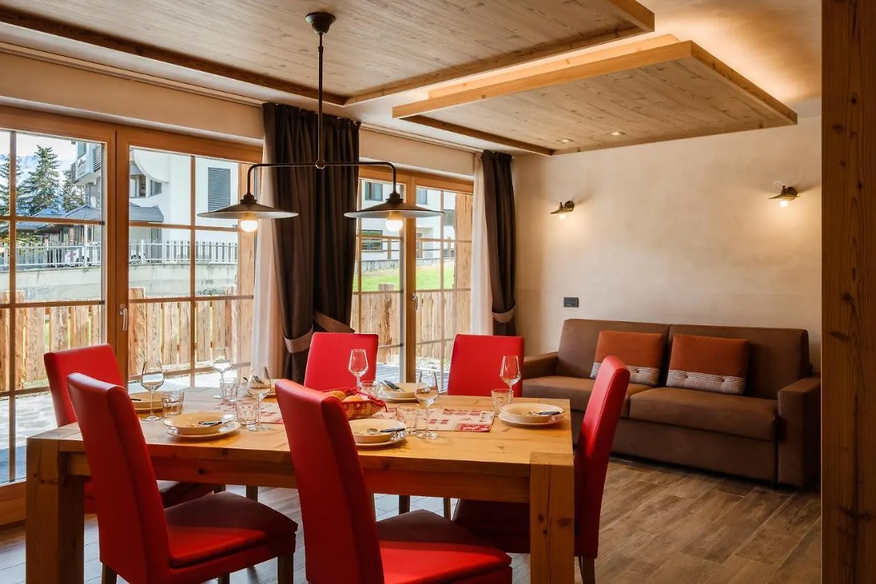 Chalet Bellavista リヴィーニョ イタリア